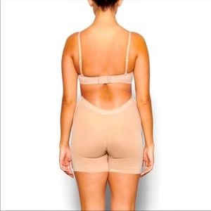 SKIMS Sheer Sculpt Low Back Short